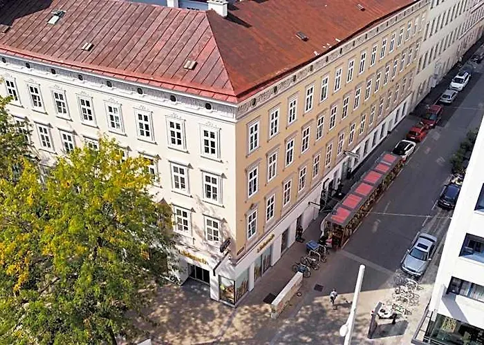 Urban Serviced 4* فيينا